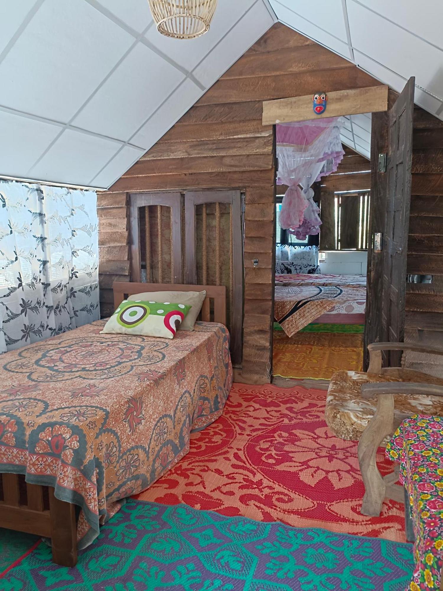 Mamisa Cafe, Home Stay 하바라나 외부 사진